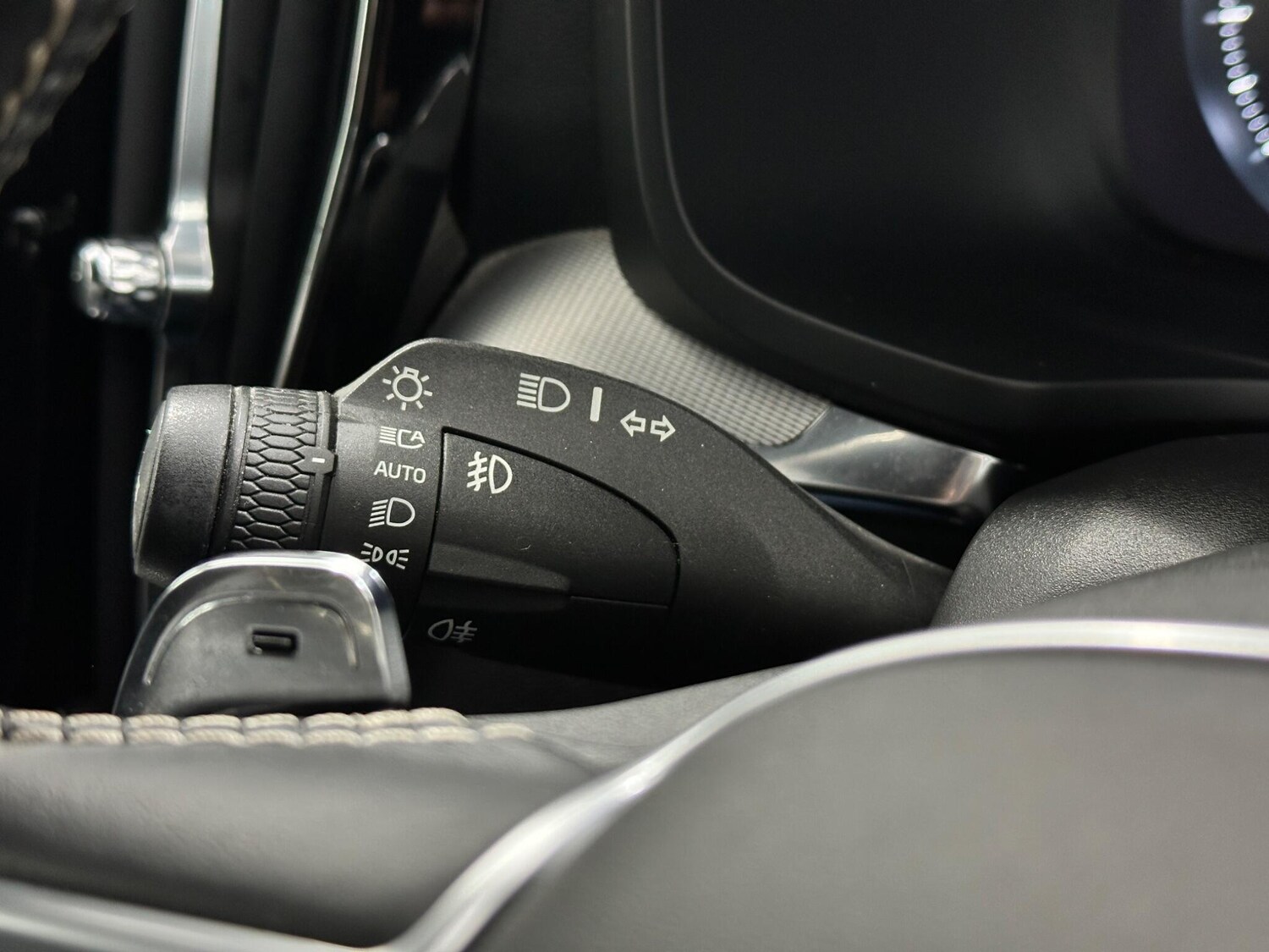 Used Volvo S60 2019 for sale - 77853902: Photo 14