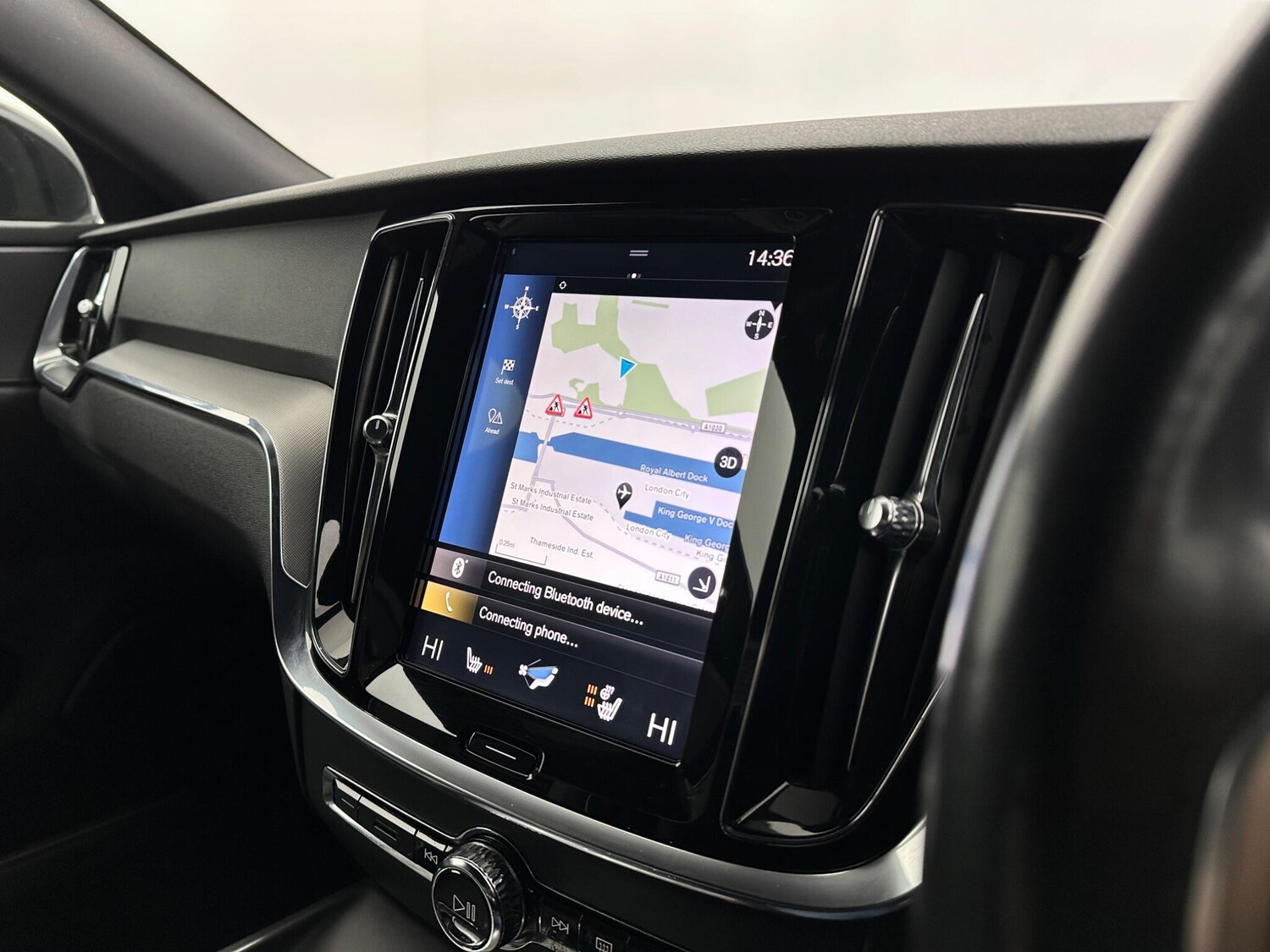 Used Volvo S60 2019 for sale - 77853902: Photo 24