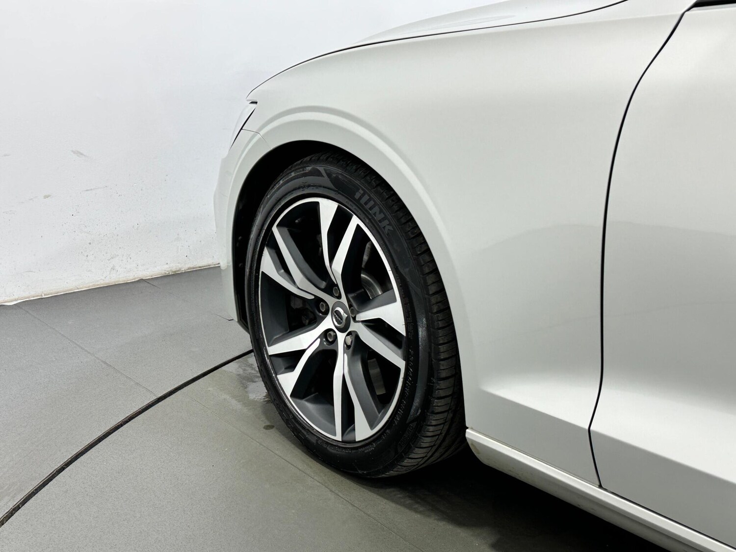 Used Volvo S60 2019 for sale - 77853902: Photo 50