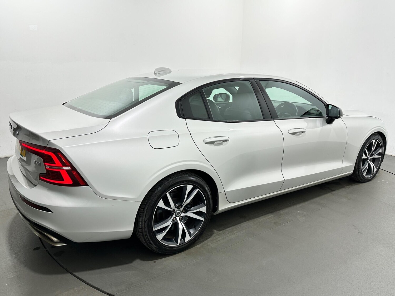 Used Volvo S60 2019 for sale - 77853902: Photo 51