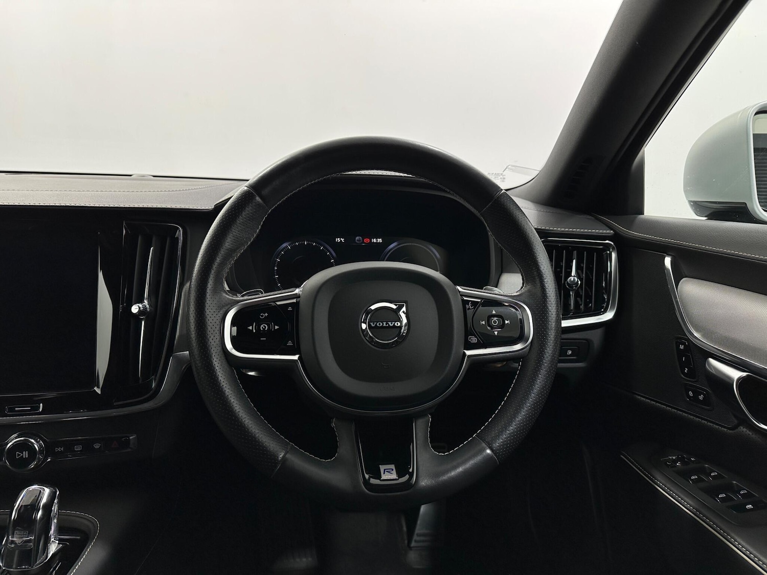 Used Volvo S90 2019 for sale - 76878501: Photo 12
