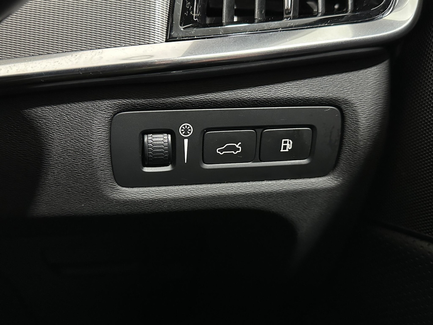 Used Volvo S90 2019 for sale - 76878501: Photo 17