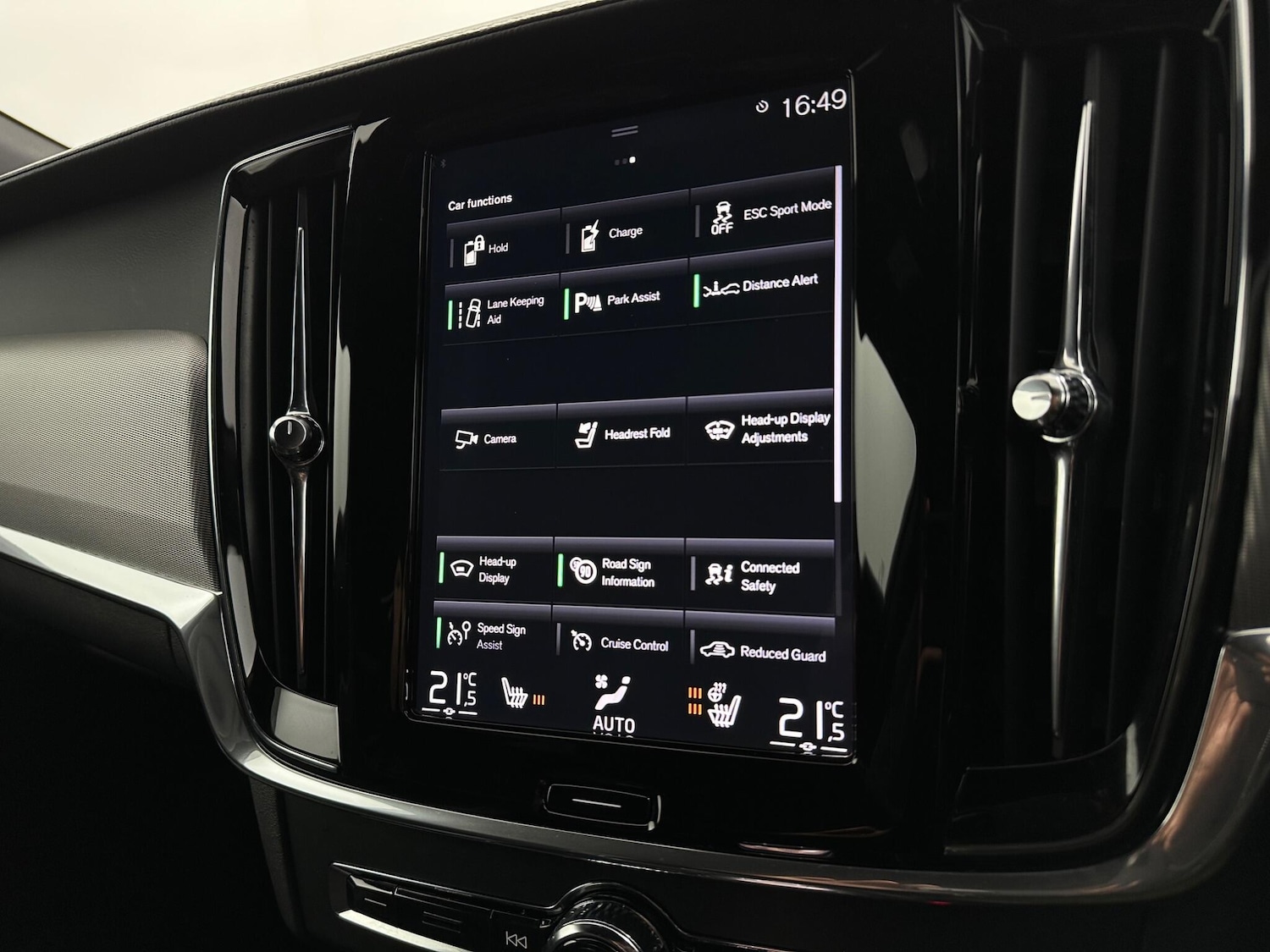 Used Volvo S90 2019 for sale - 76878501: Photo 28