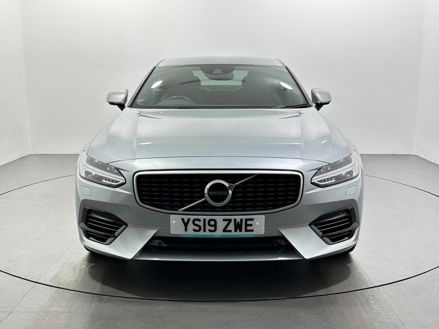 Used Volvo S90 2019 for sale - 76878501: Photo 3