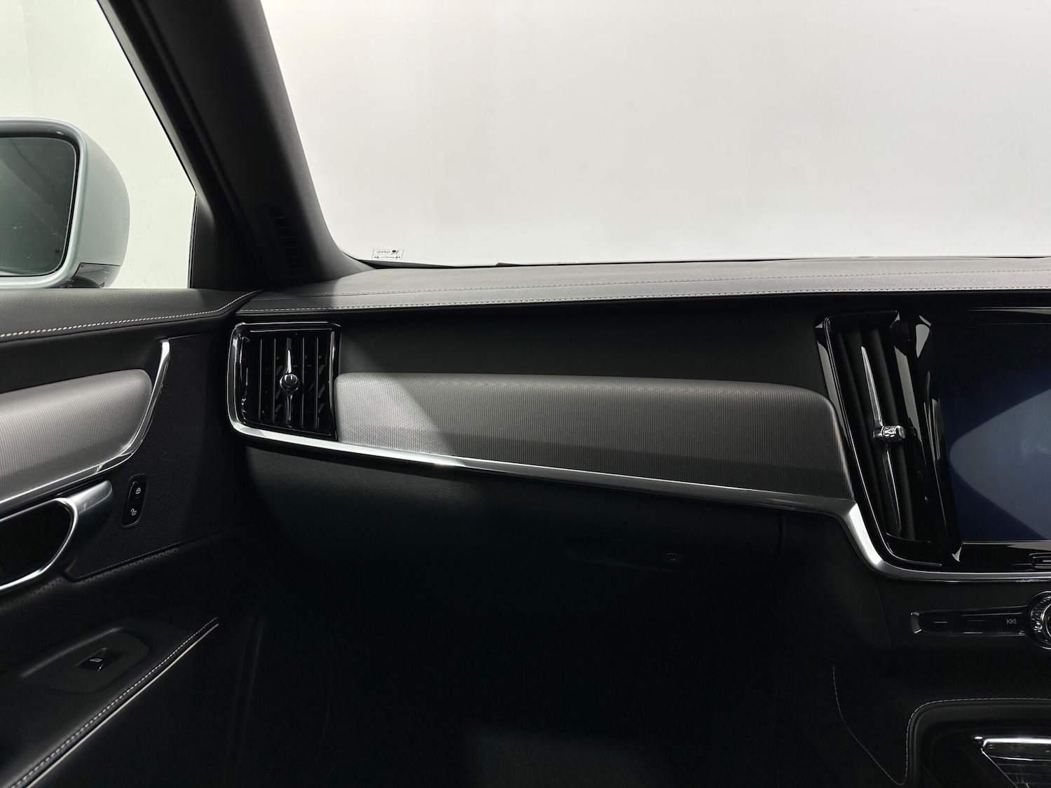 Used Volvo S90 2019 for sale - 76878501: Photo 31