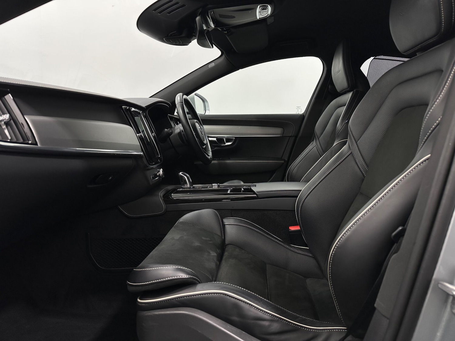 Used Volvo S90 2019 for sale - 76878501: Photo 36