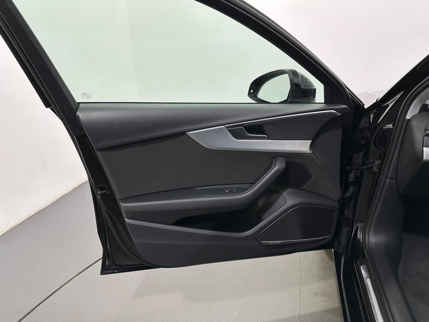 Used Audi A4 2021 for sale - 77331397: Photo 36