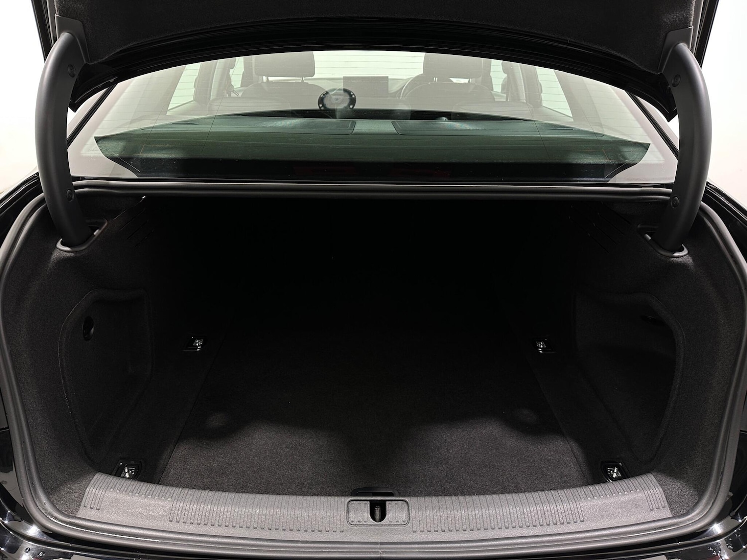 Used Audi A4 2021 for sale - 77331397: Photo 47