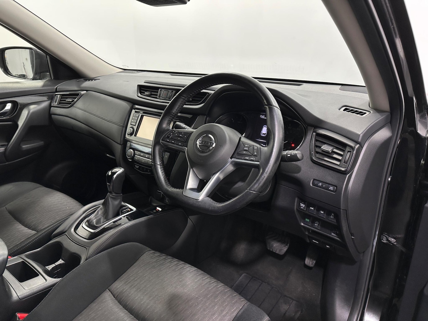 Used Nissan X-Trail 2018 for sale - 76878877: Photo 10