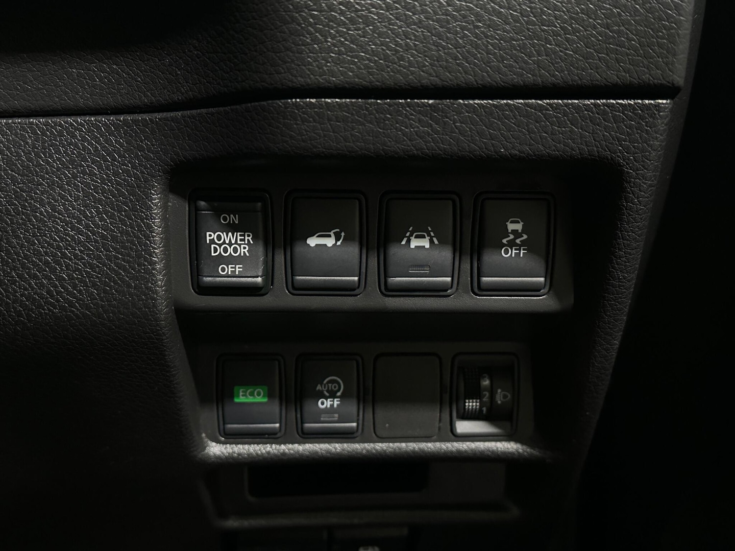 Used Nissan X-Trail 2018 for sale - 76878877: Photo 17