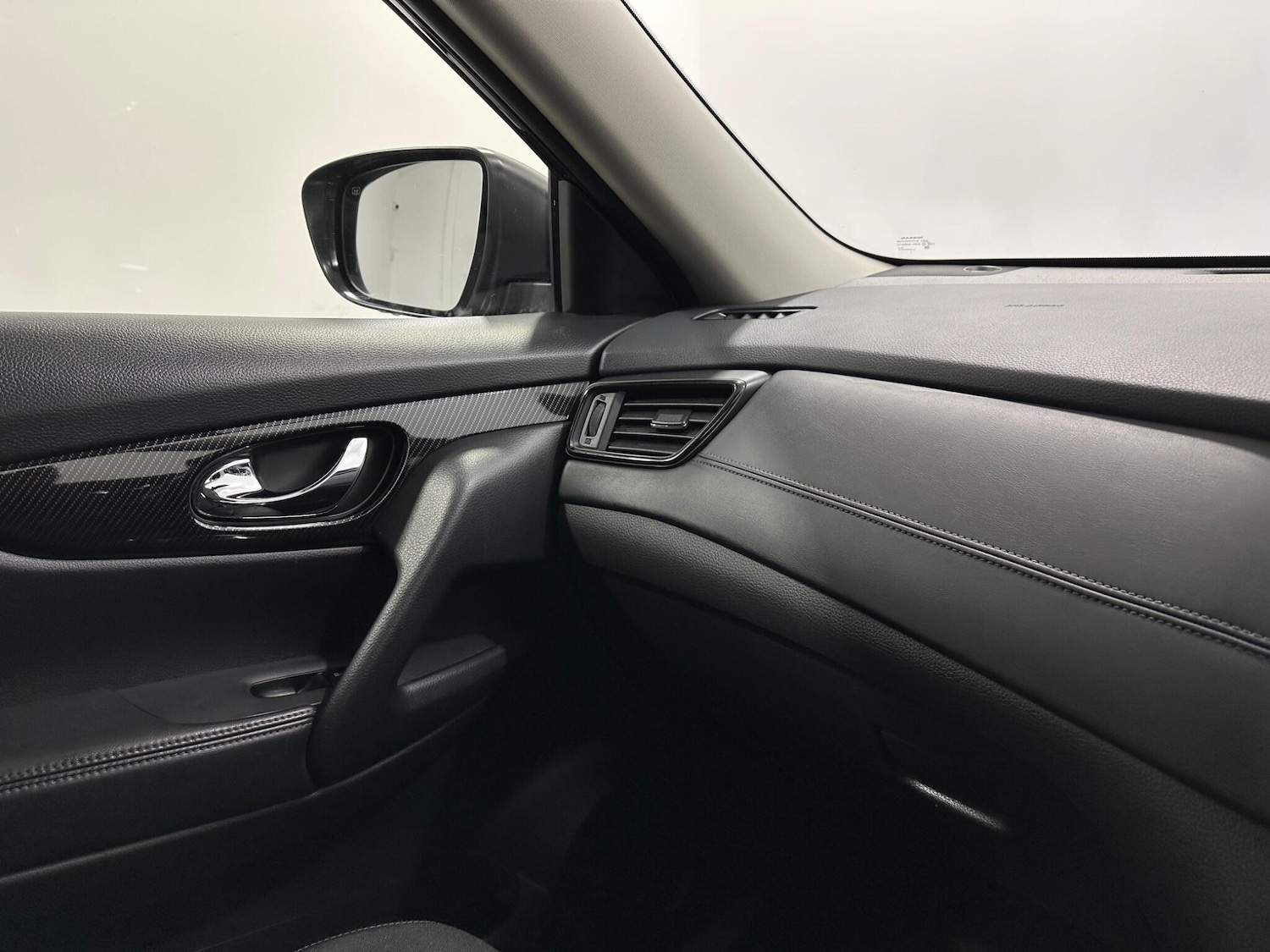 Used Nissan X-Trail 2018 for sale - 76878877: Photo 24