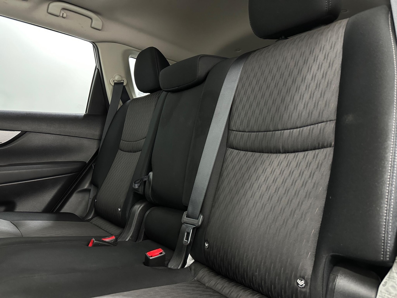 Used Nissan X-Trail 2018 for sale - 76878877: Photo 35