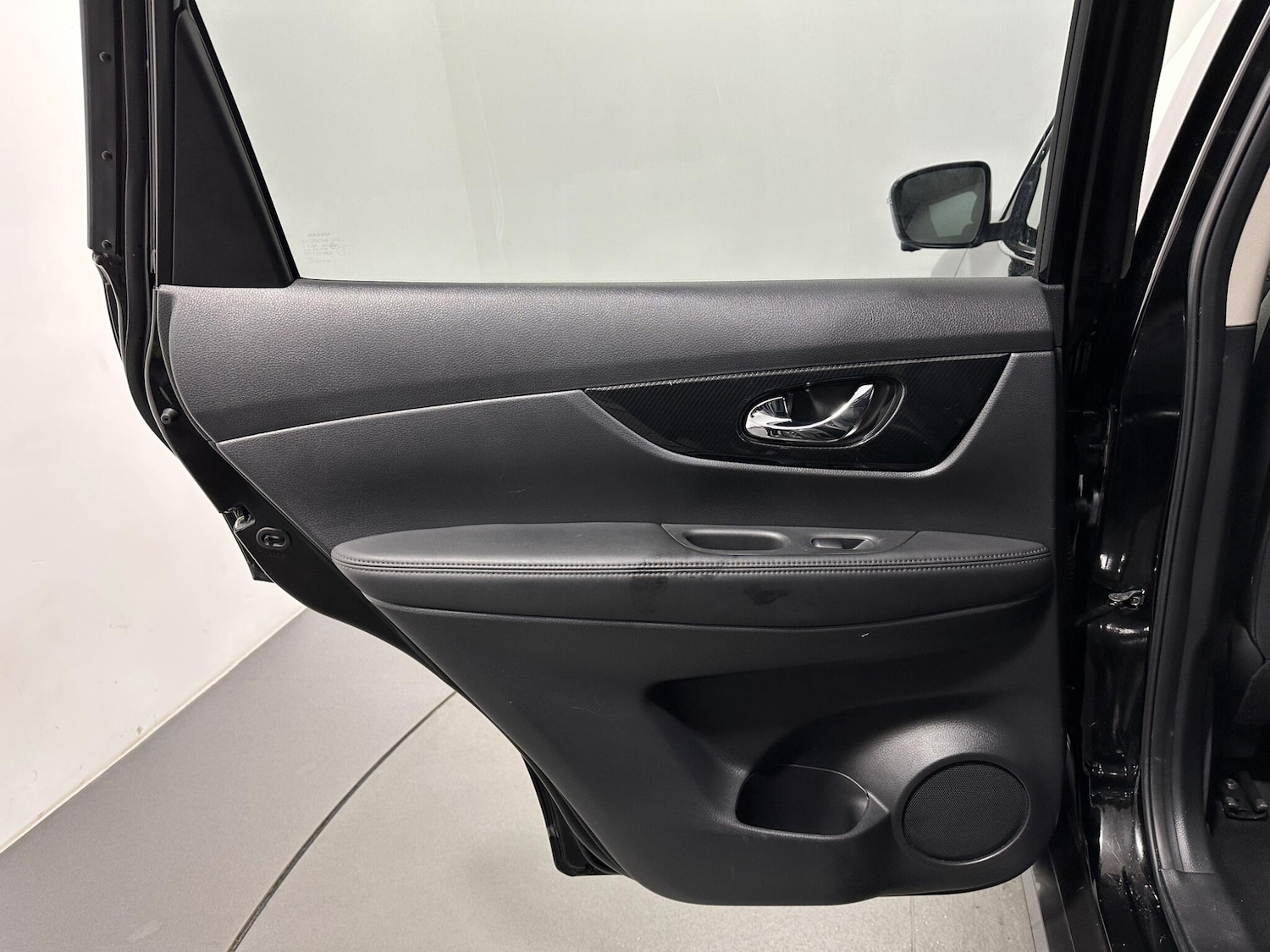 Used Nissan X-Trail 2018 for sale - 76878877: Photo 36