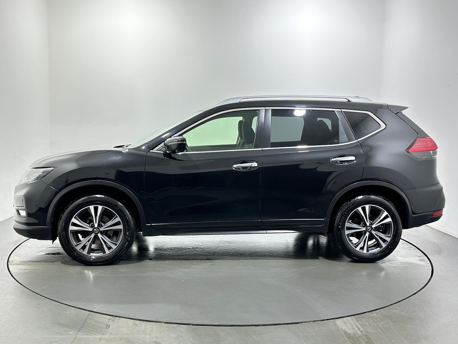 Used Nissan X-Trail 2018 for sale - 76878877: Photo 5