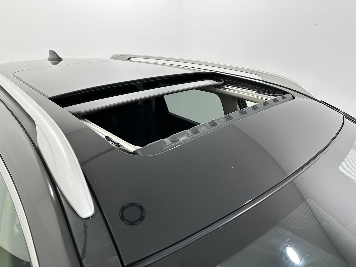 Used Nissan X-Trail 2018 for sale - 76878877: Photo 50