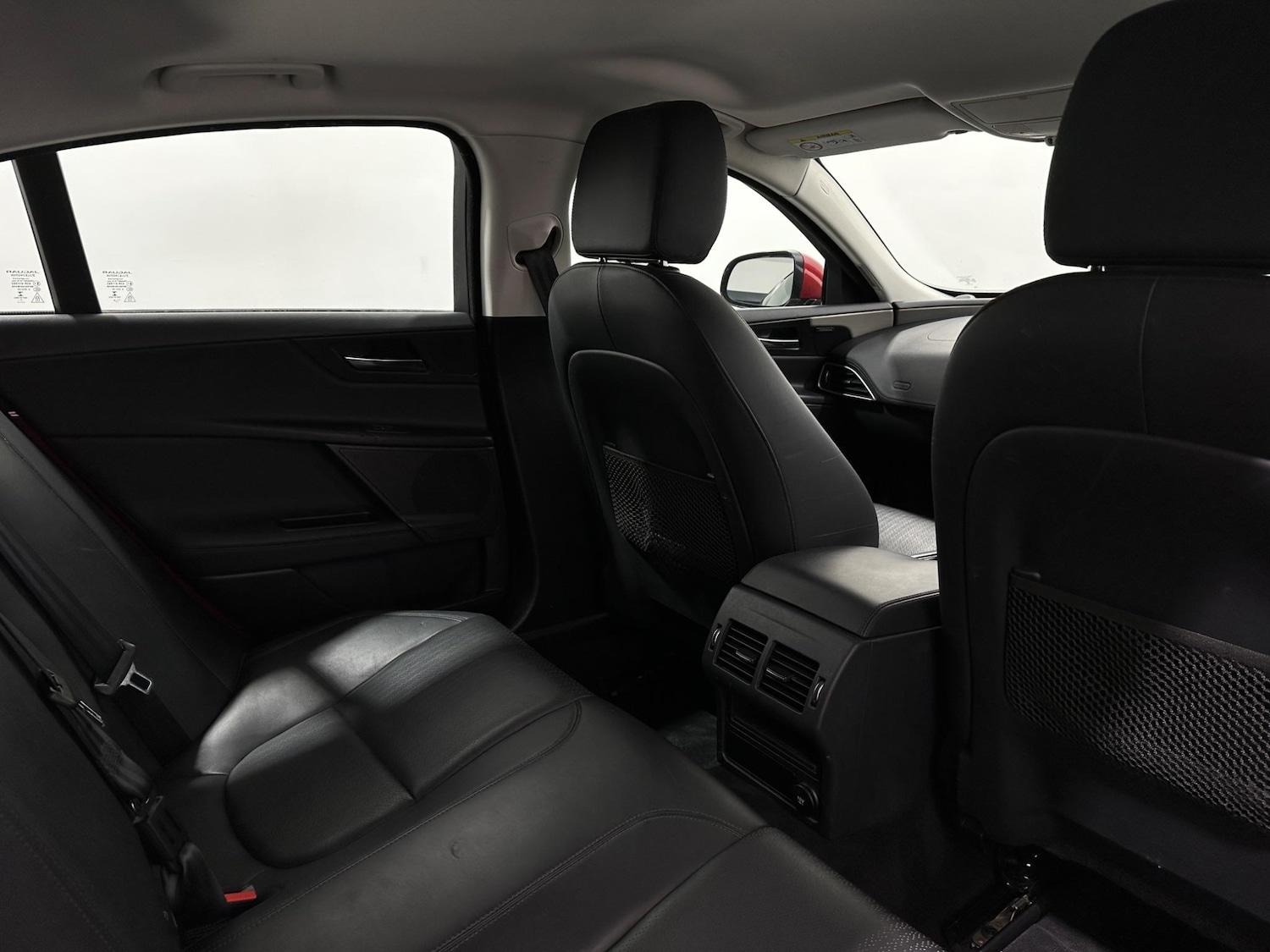 Used Jaguar XE 2018 for sale - 76878509: Photo 39