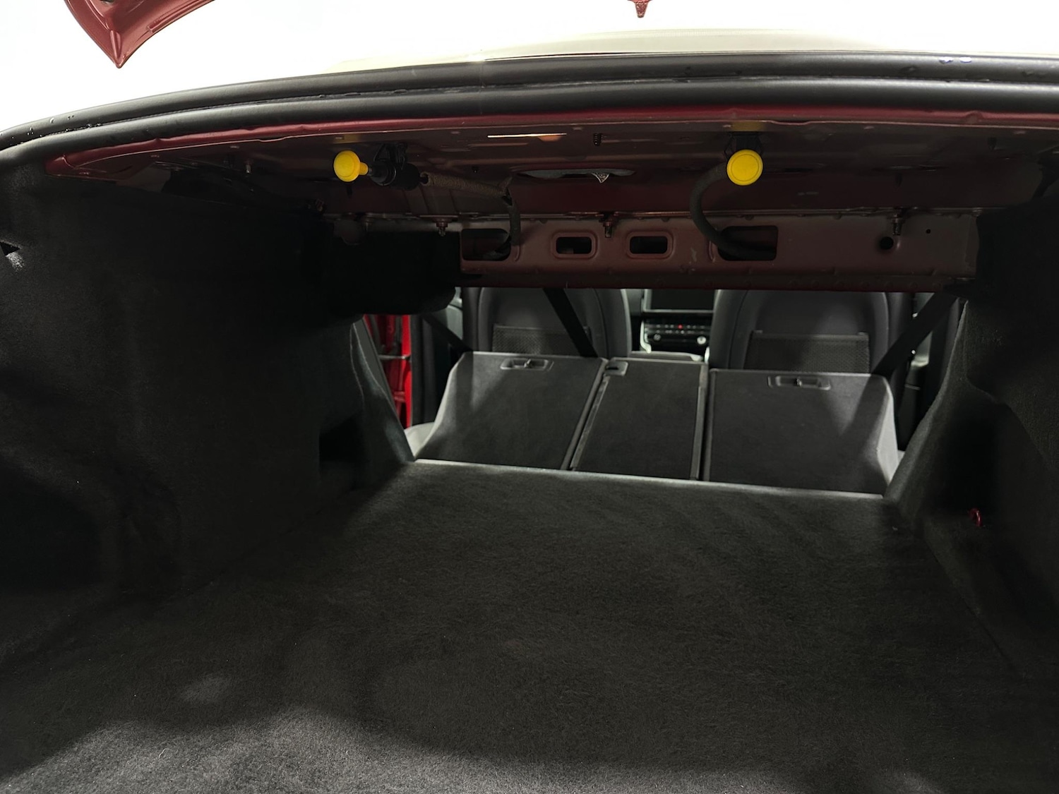 Used Jaguar XE 2018 for sale - 76878509: Photo 43