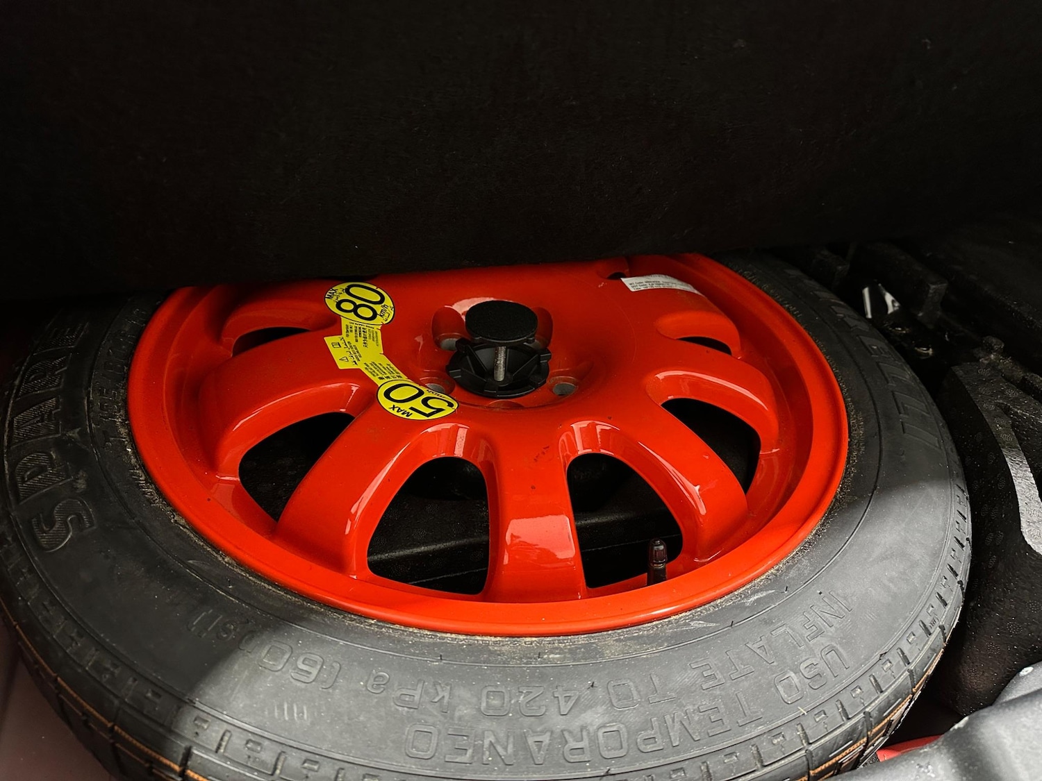 Used Jaguar XE 2018 for sale - 76878509: Photo 45