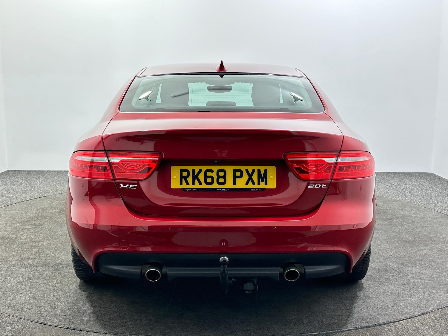 Used Jaguar XE 2018 for sale - 76878509: Photo 7