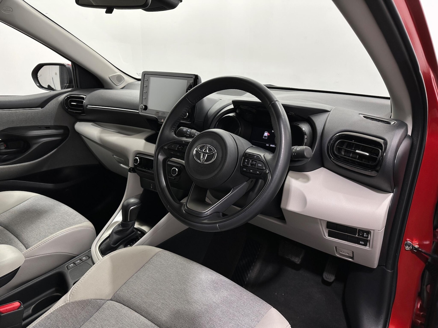 Used Toyota Yaris 2021 for sale - 76878517: Photo 10