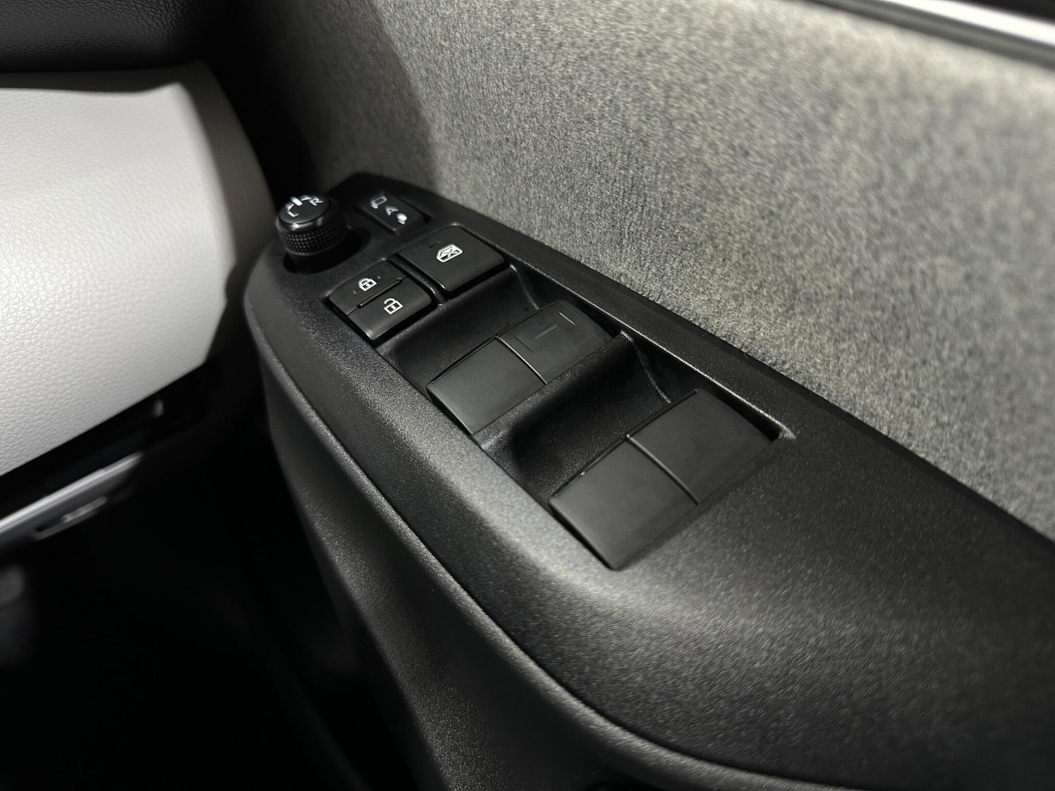 Used Toyota Yaris 2021 for sale - 76878517: Photo 17