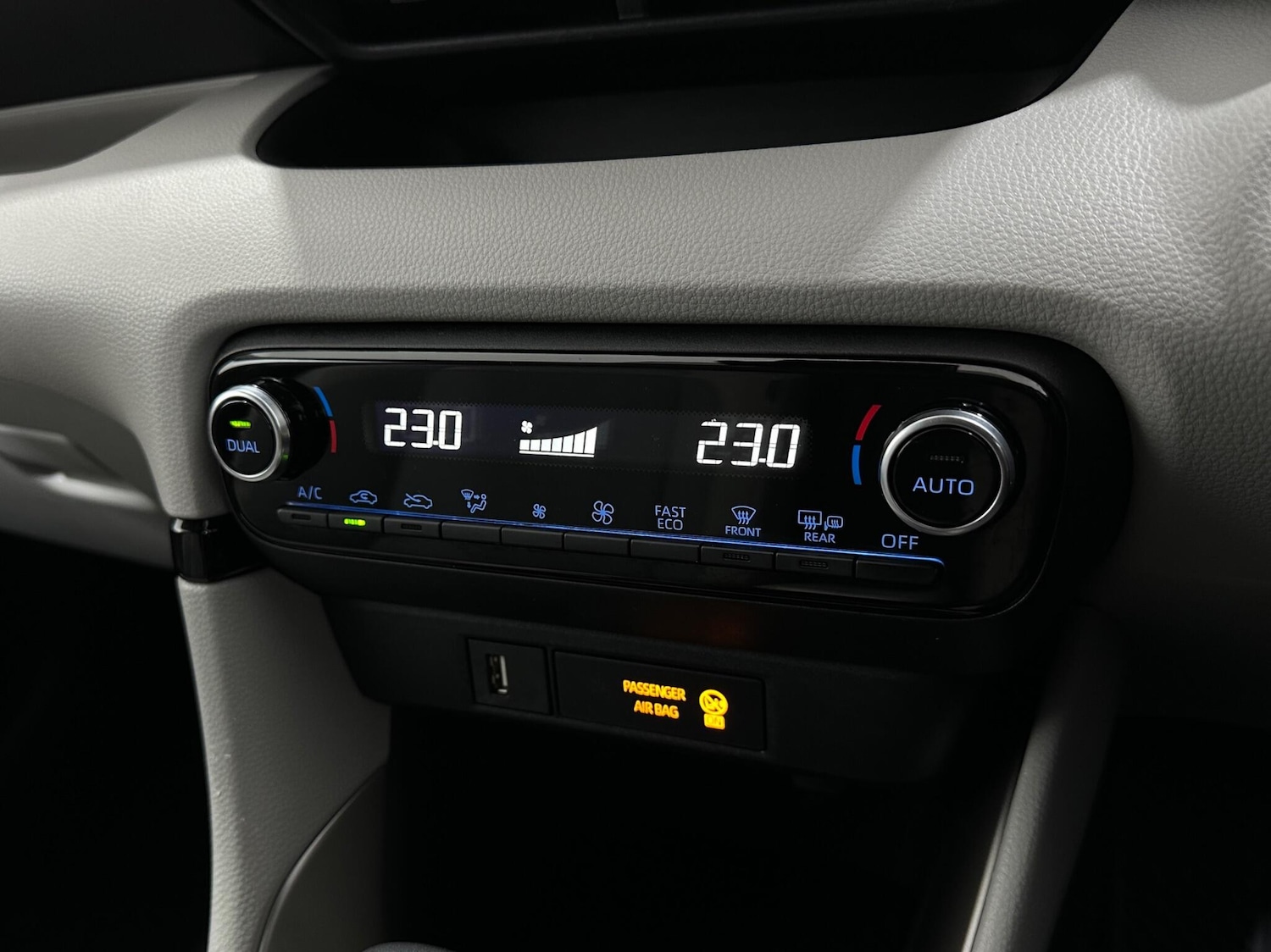 Used Toyota Yaris 2021 for sale - 76878517: Photo 19