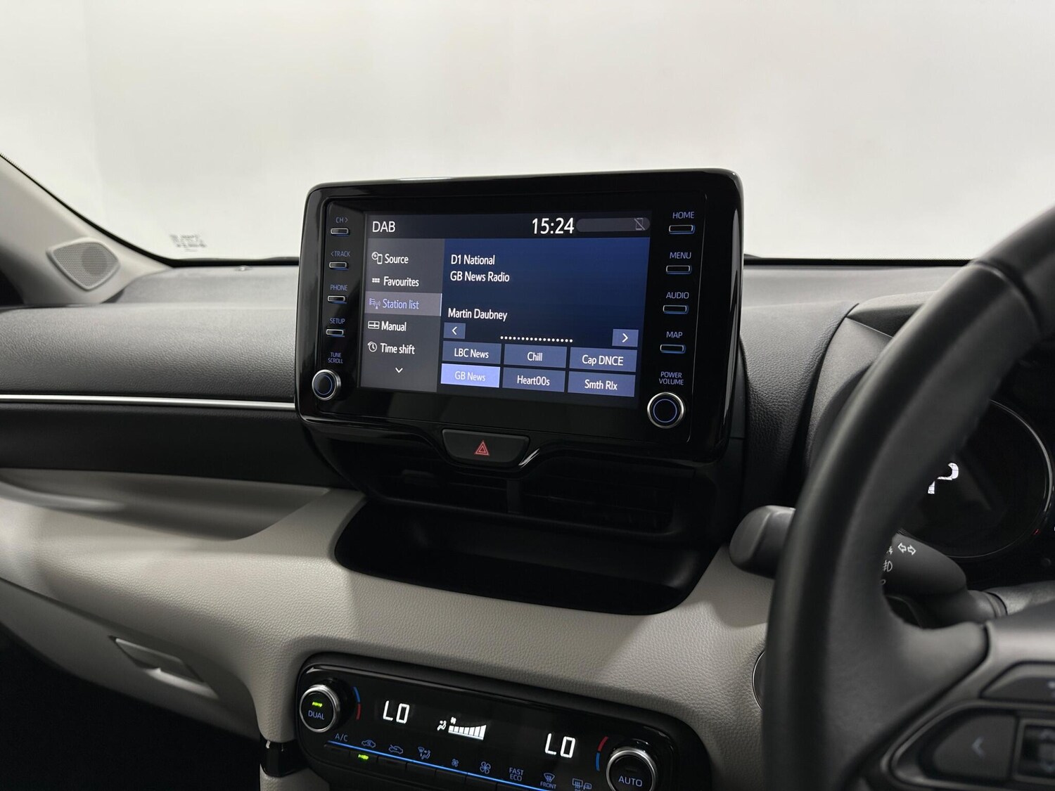 Used Toyota Yaris 2021 for sale - 76878517: Photo 21