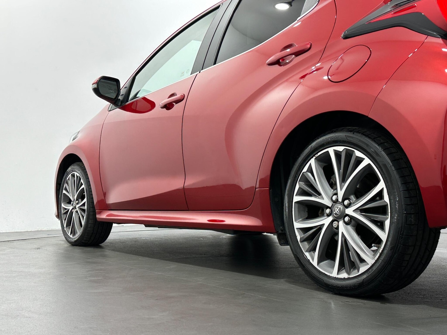 Used Toyota Yaris 2021 for sale - 76878517: Photo 45