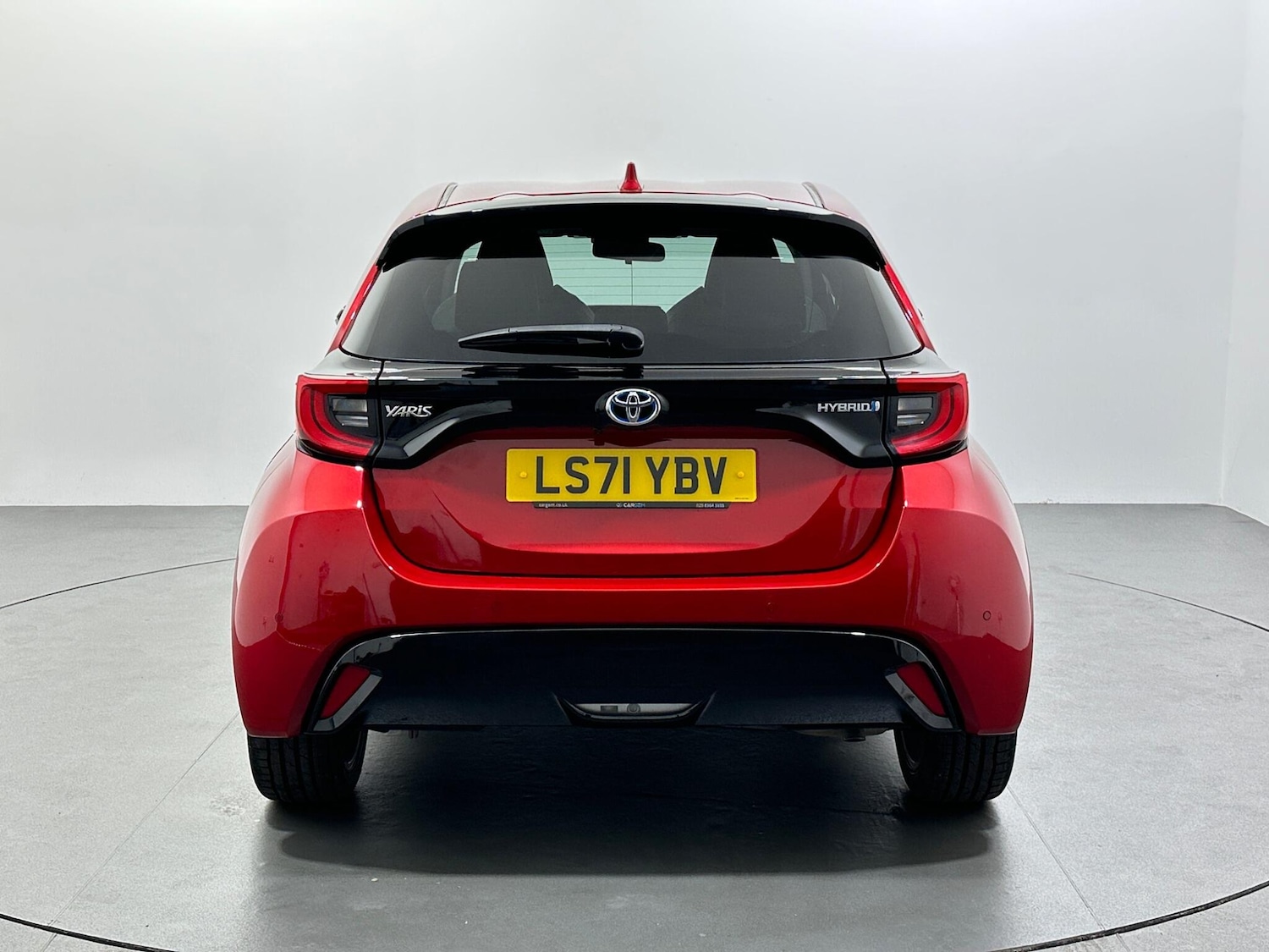 Used Toyota Yaris 2021 for sale - 76878517: Photo 7