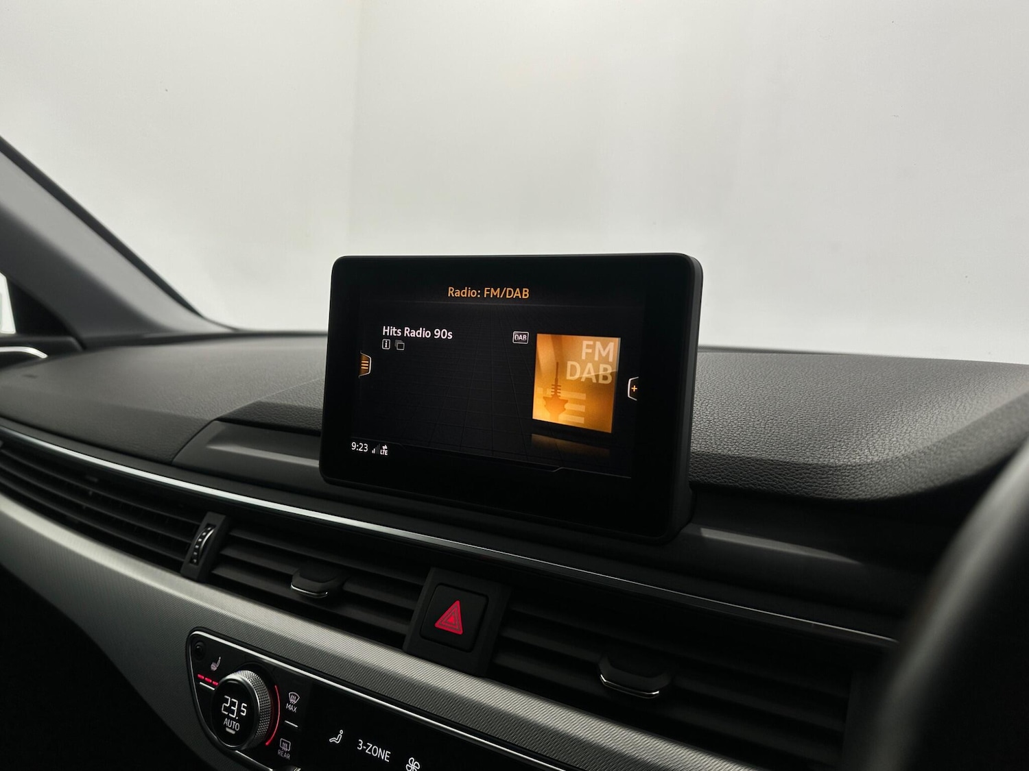 Used Audi A4 for sale - 77783117: Photo 28