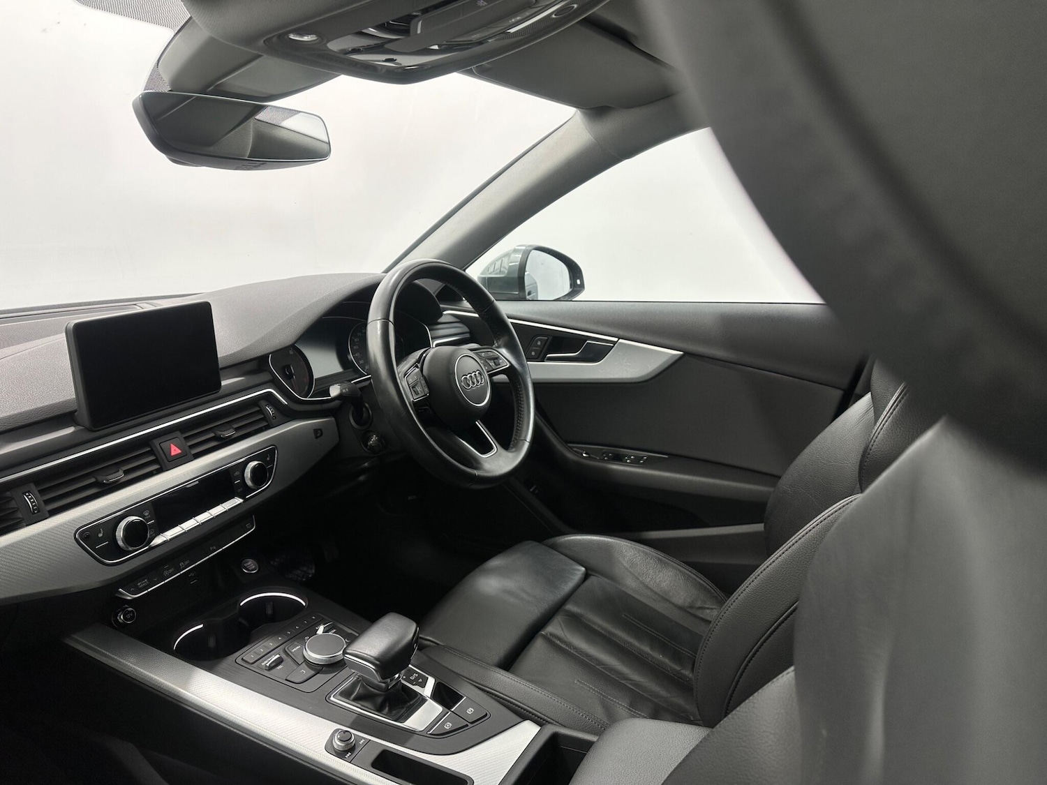 Used Audi A4 for sale - 77783117: Photo 32