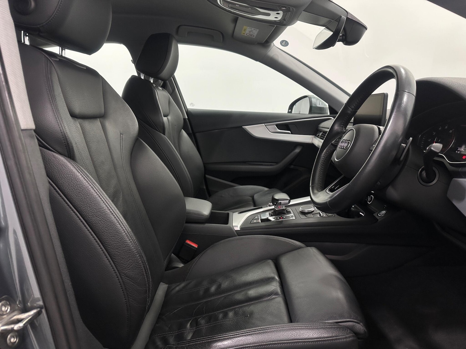 Used Audi A4 for sale - 77783117: Photo 33