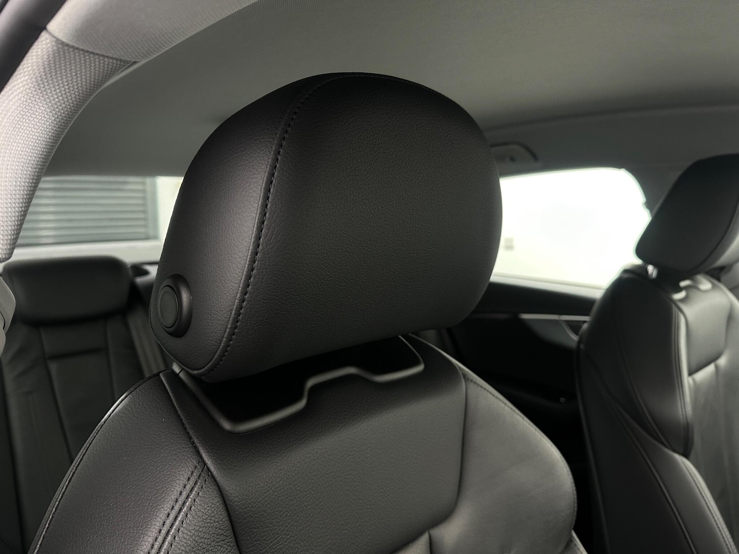 Used Audi A4 for sale - 77783117: Photo 35