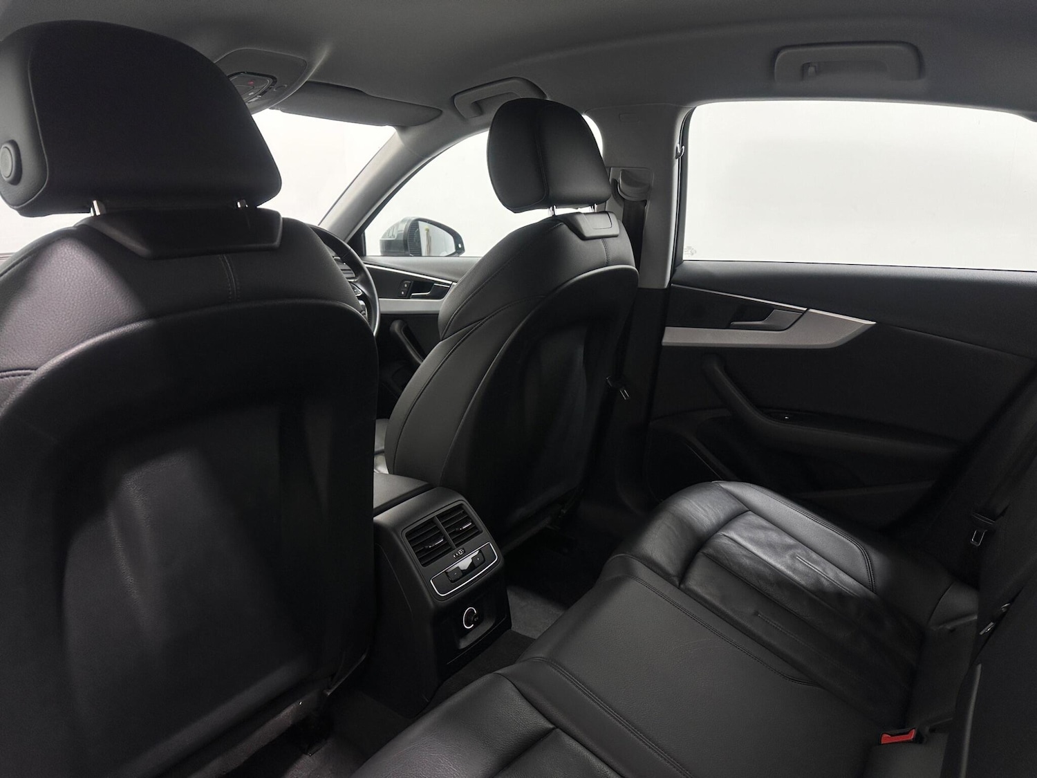 Used Audi A4 for sale - 77783117: Photo 41