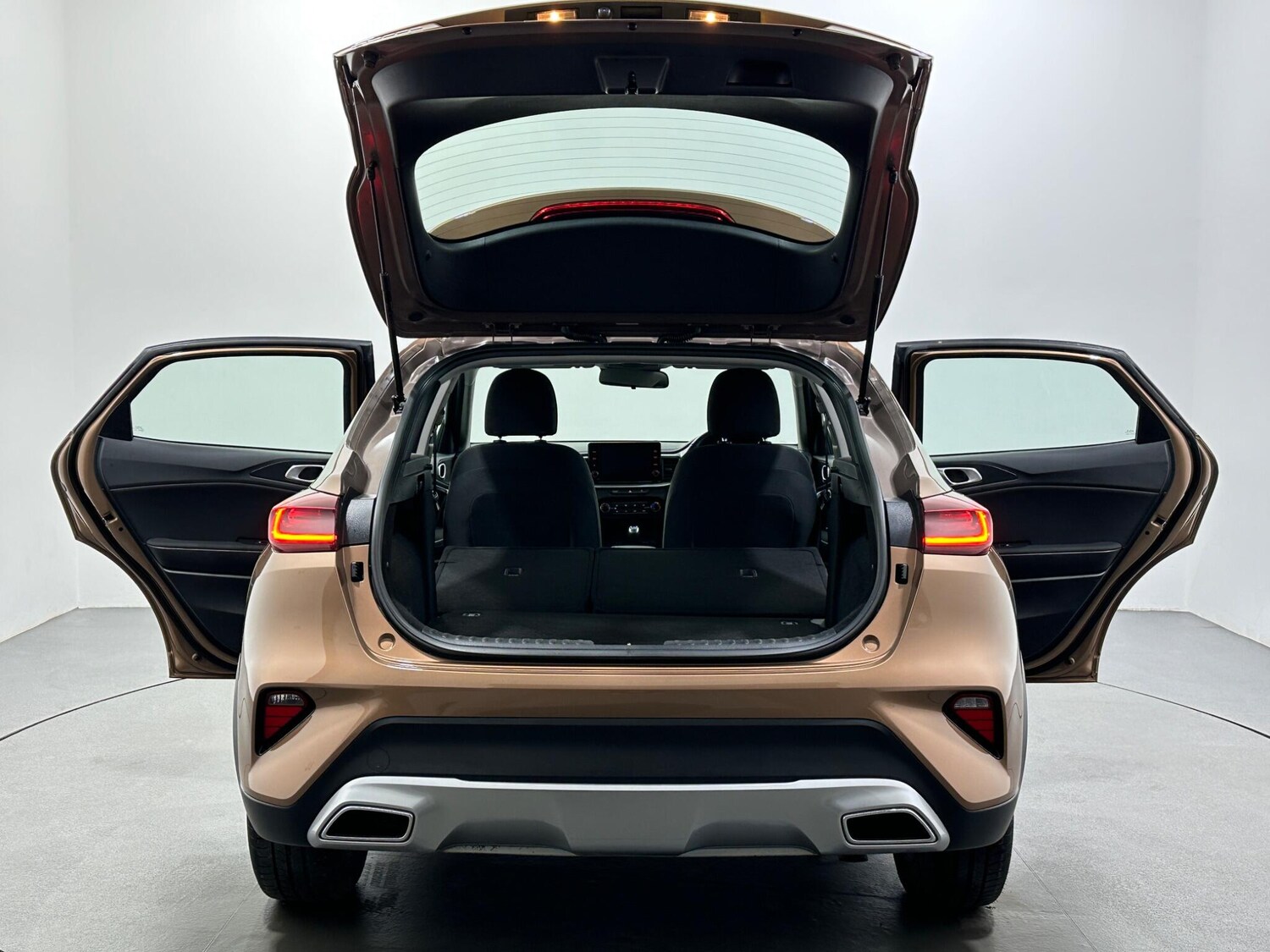 Used Kia XCeed 2021 for sale - 77400881: Photo 42