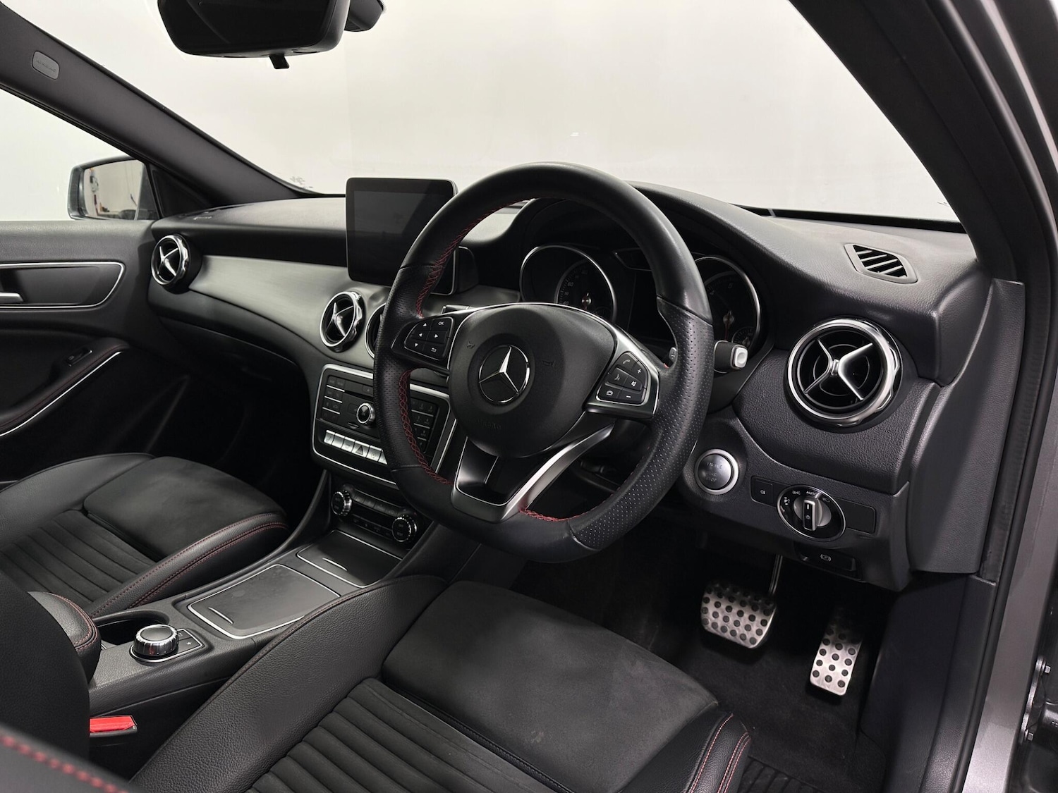 Used Mercedes-Benz GLA 2019 for sale - 76879014: Photo 10
