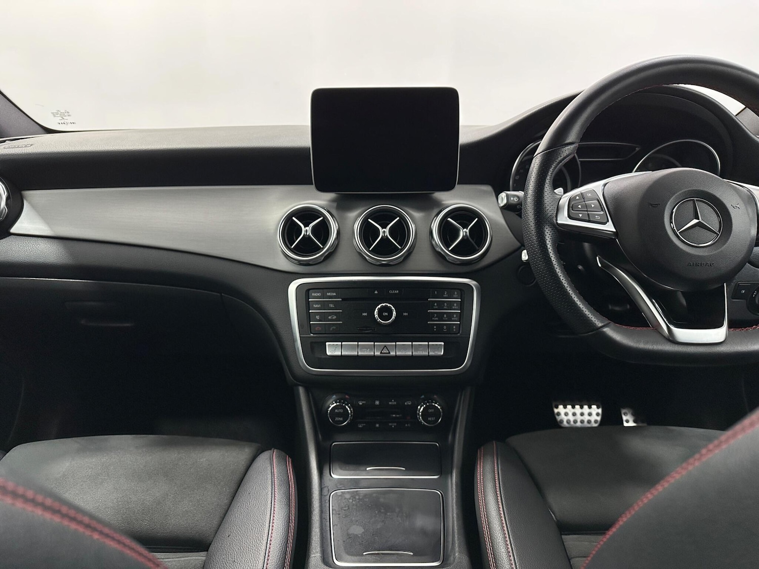 Used Mercedes-Benz GLA 2019 for sale - 76879014: Photo 19