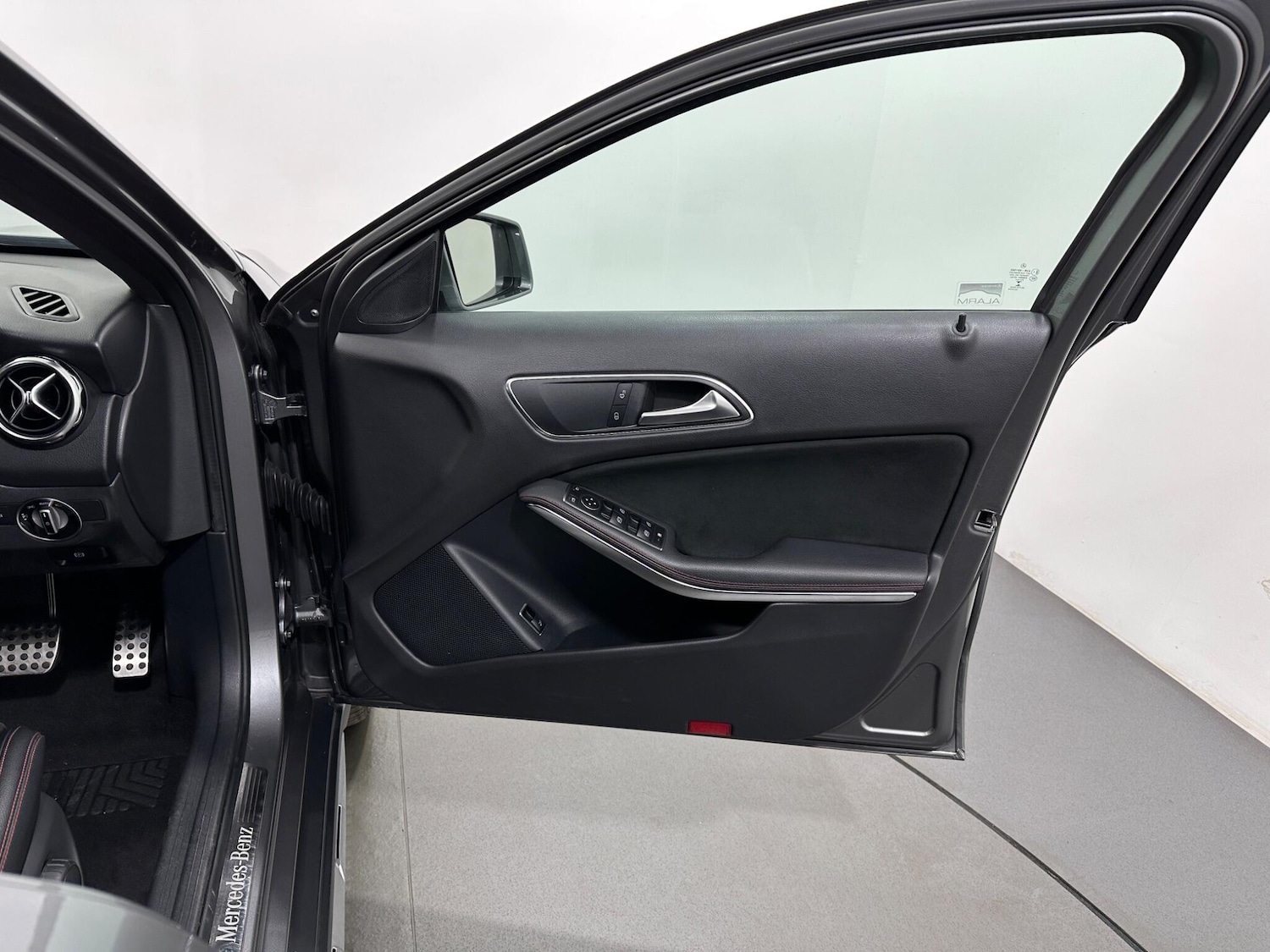 Used Mercedes-Benz GLA 2019 for sale - 76879014: Photo 31