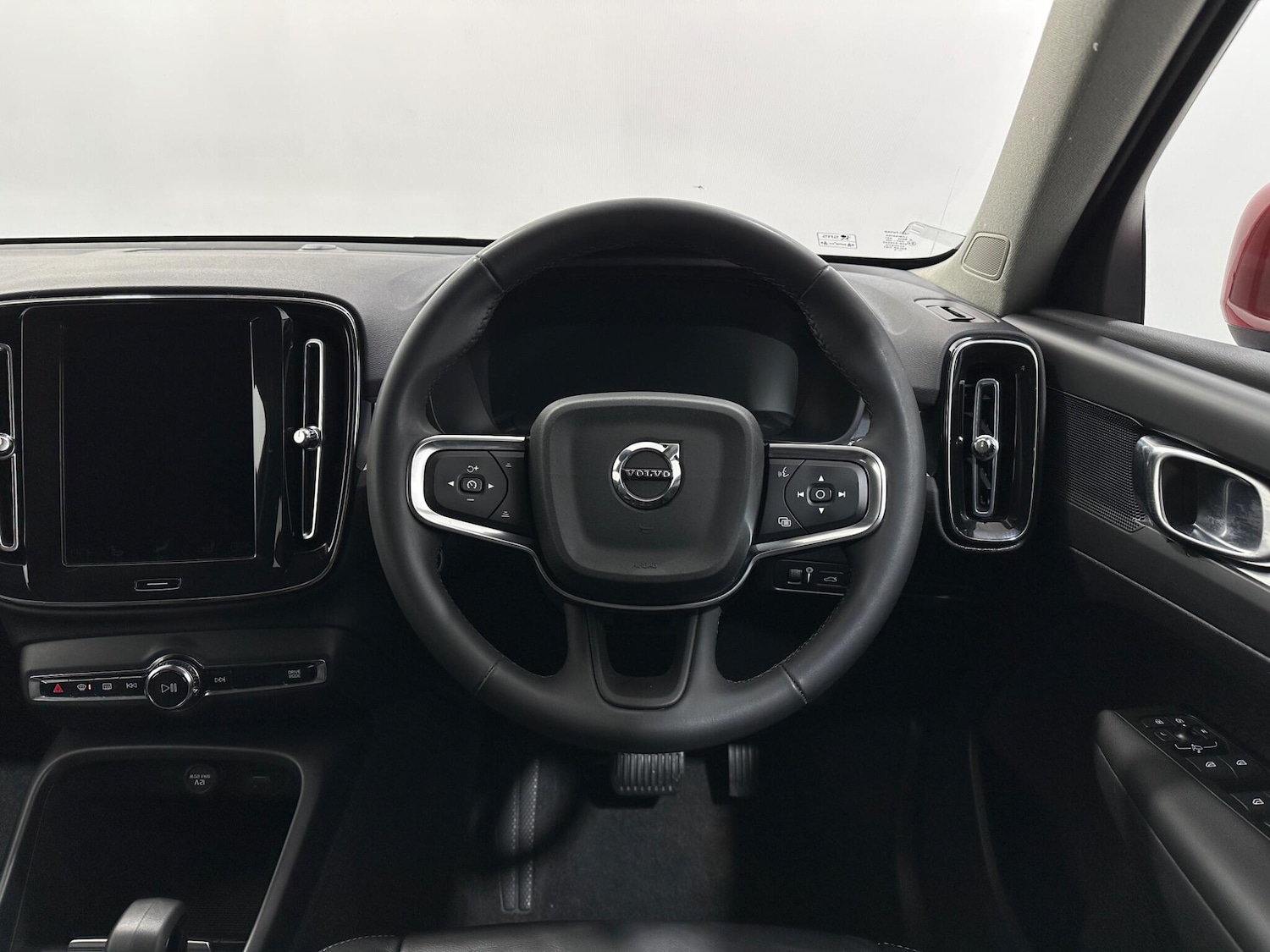 Used Volvo XC40 2021 for sale - 77255537: Photo 12