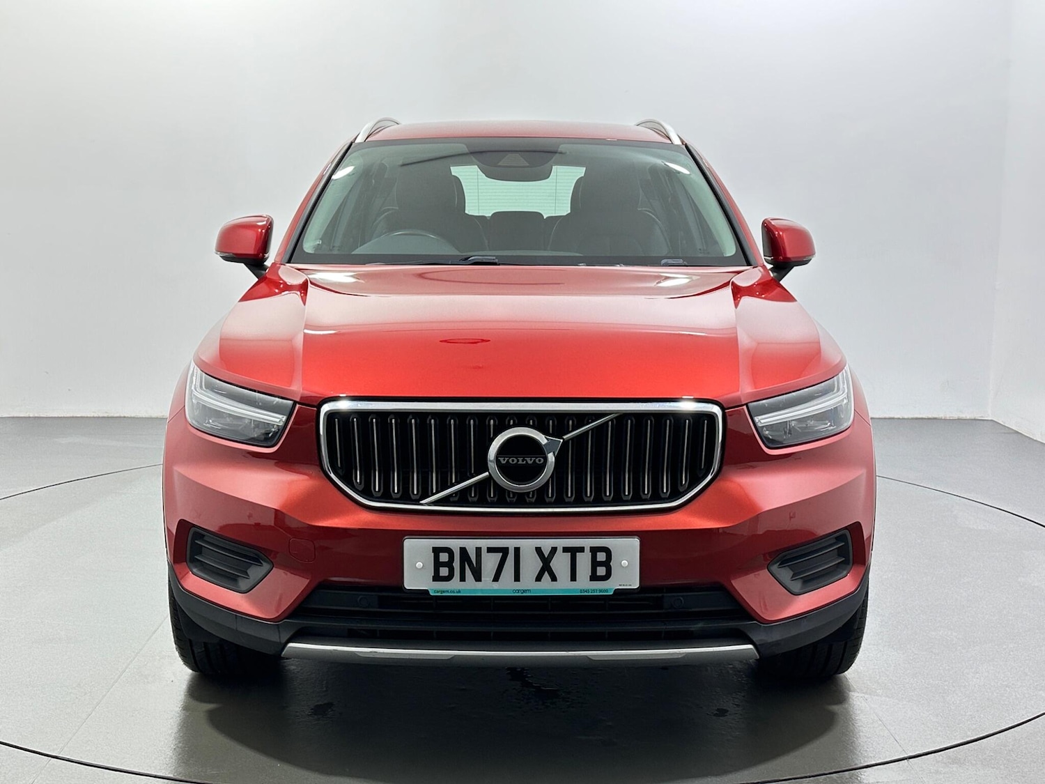 Used Volvo XC40 2021 for sale - 77255537: Photo 3