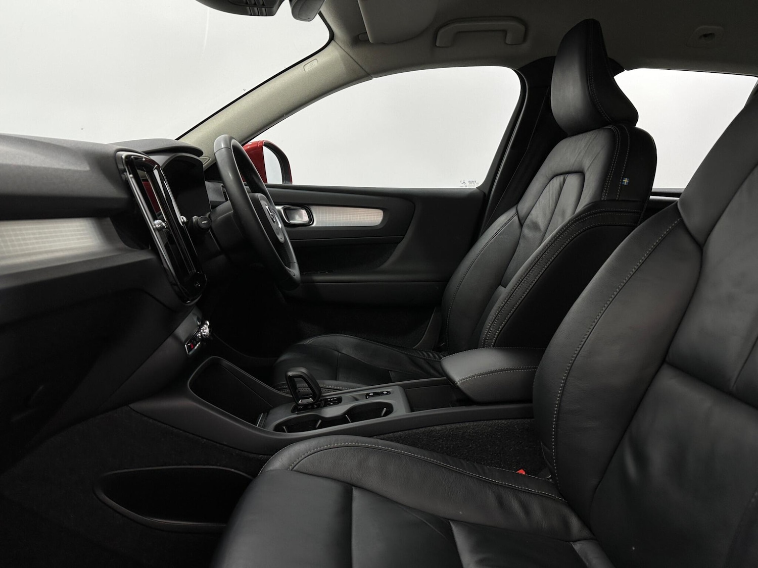 Used Volvo XC40 2021 for sale - 77255537: Photo 33