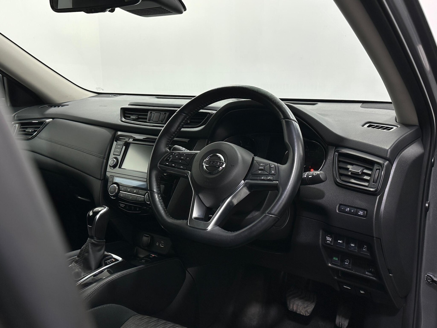 Used Nissan X-Trail 2020 for sale - 76879002: Photo 10