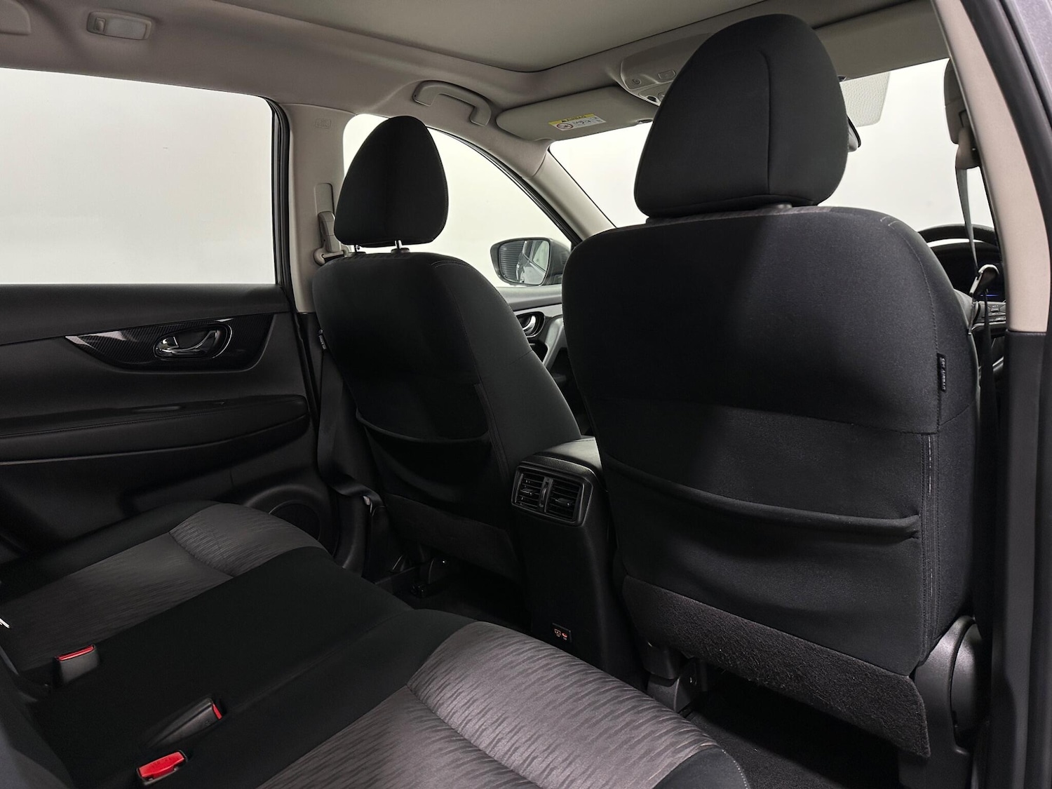 Used Nissan X-Trail 2020 for sale - 76879002: Photo 41