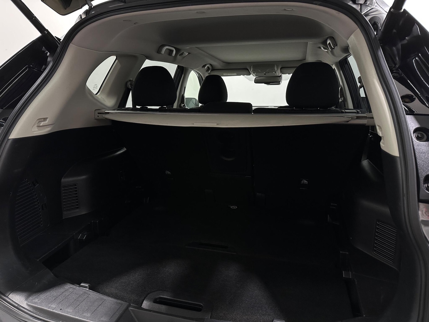 Used Nissan X-Trail 2020 for sale - 76879002: Photo 47