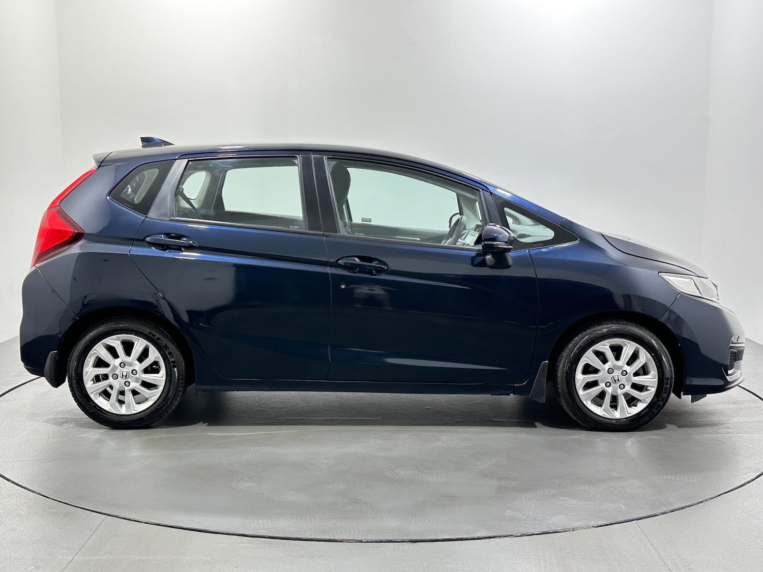 Used Honda Jazz 2019 for sale - 76879000: Photo 9