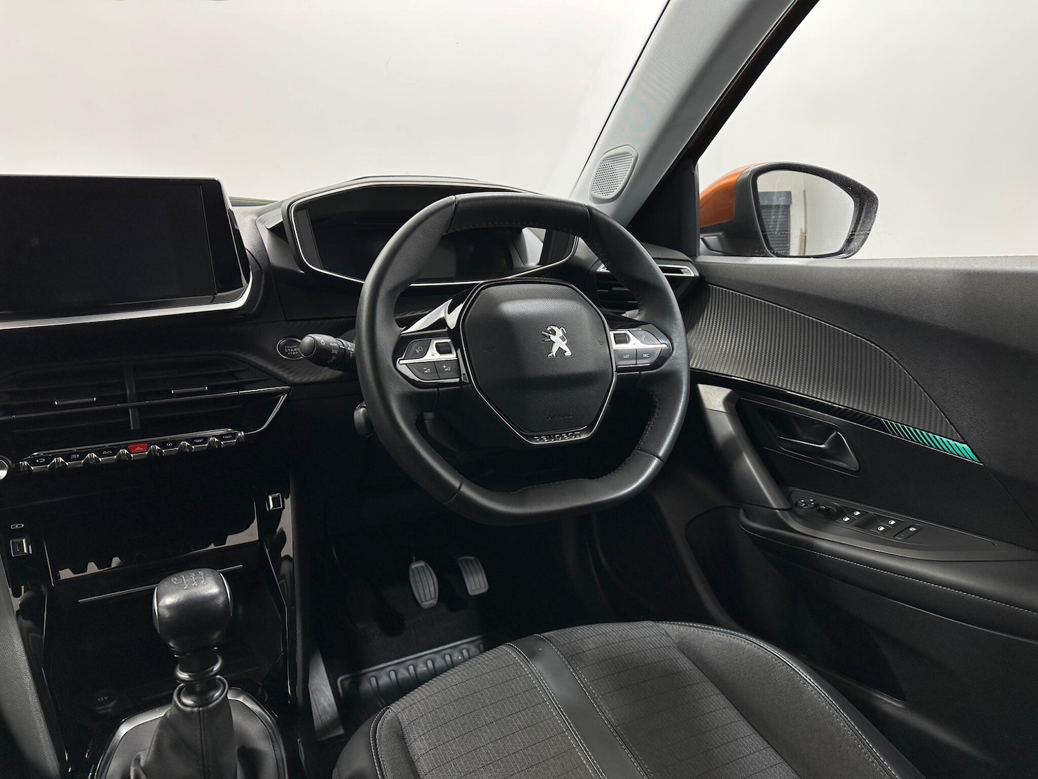 Used Peugeot 2008 2021 for sale - 76913075: Photo 11