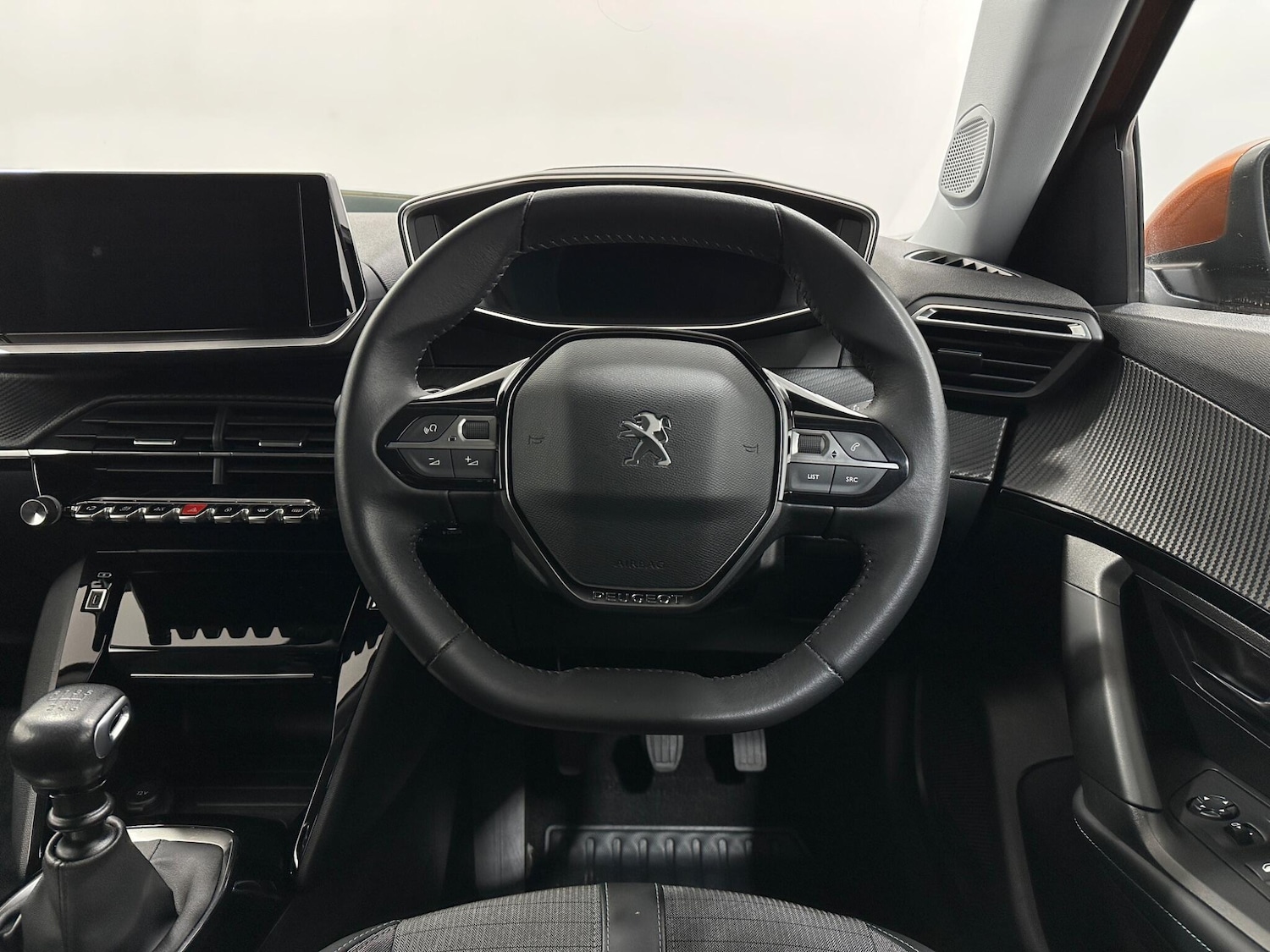 Used Peugeot 2008 2021 for sale - 76913075: Photo 12