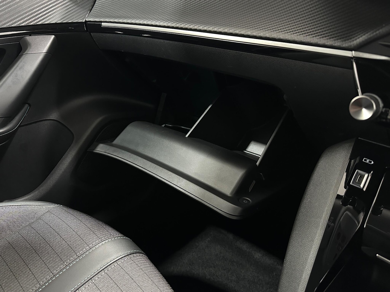 Used Peugeot 2008 2021 for sale - 76913075: Photo 26