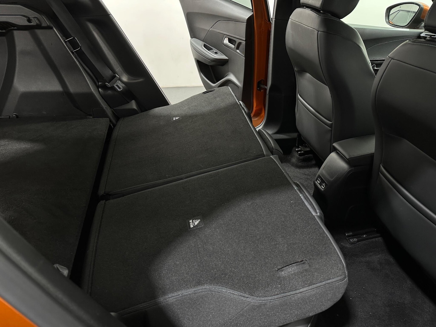 Used Peugeot 2008 2021 for sale - 76913075: Photo 43