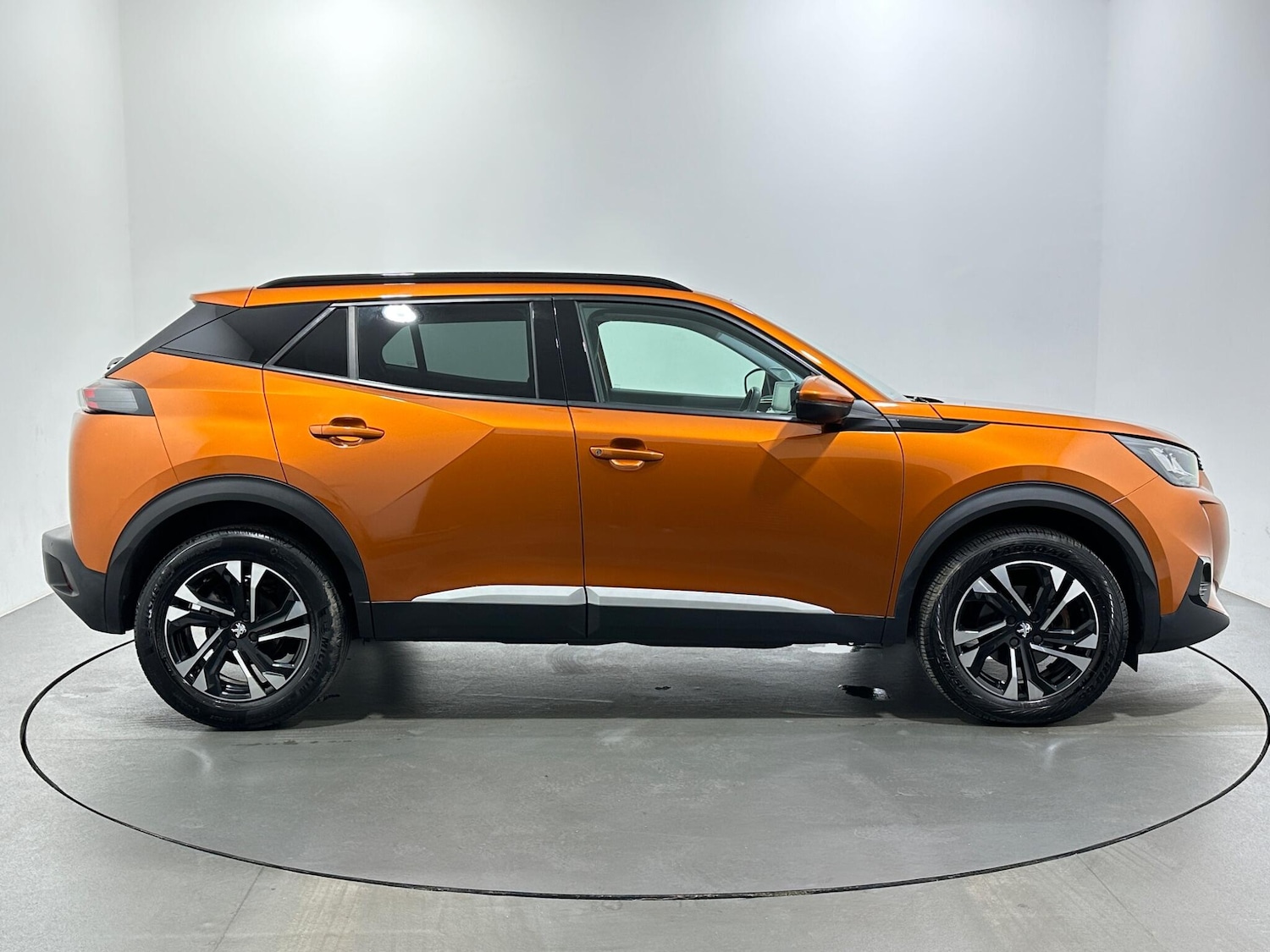 Used Peugeot 2008 2021 for sale - 76913075: Photo 9